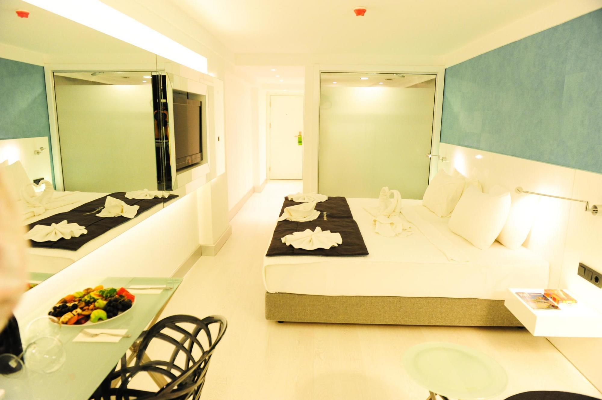 Efe Hotel 3*